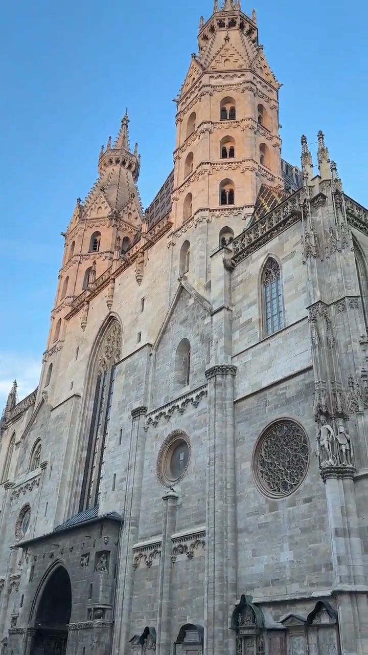 Sightseeing of St. Stephen's Cathedral