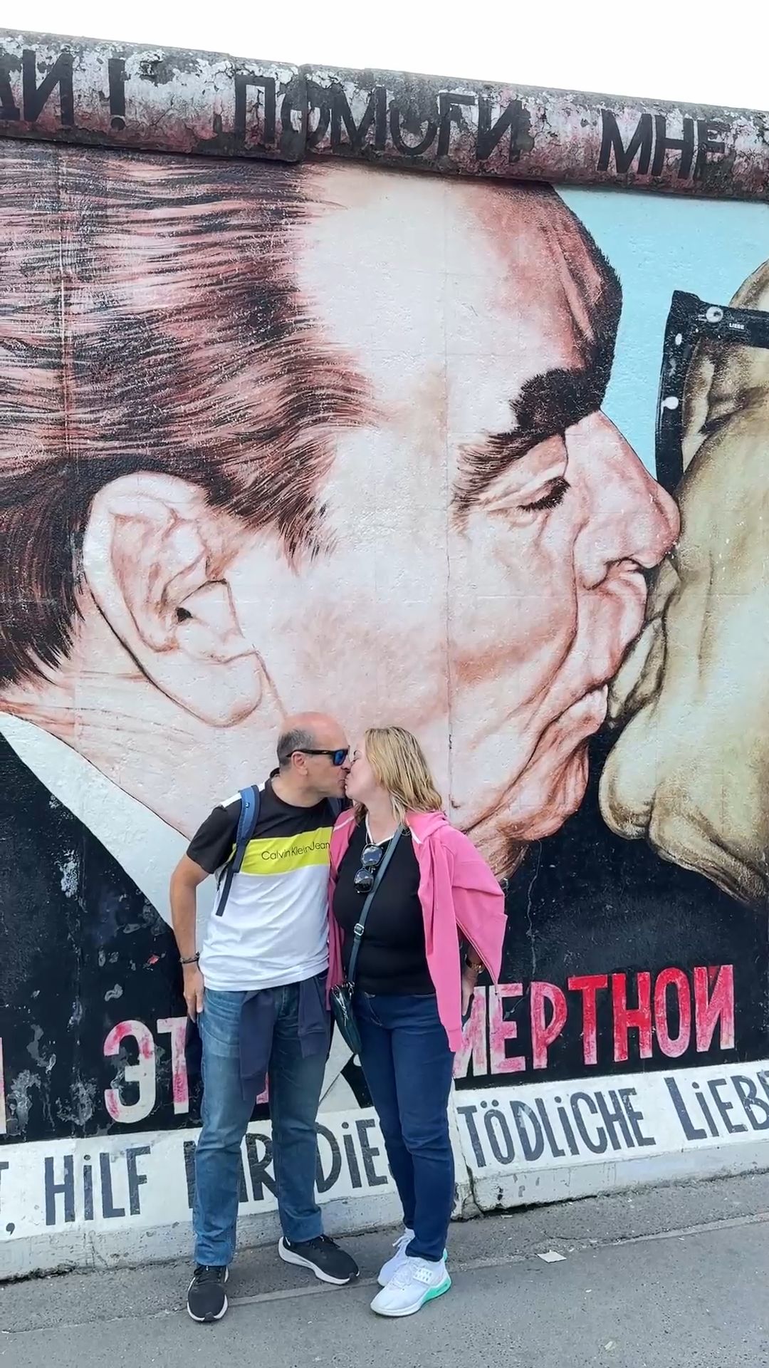 Go to East Side Gallery