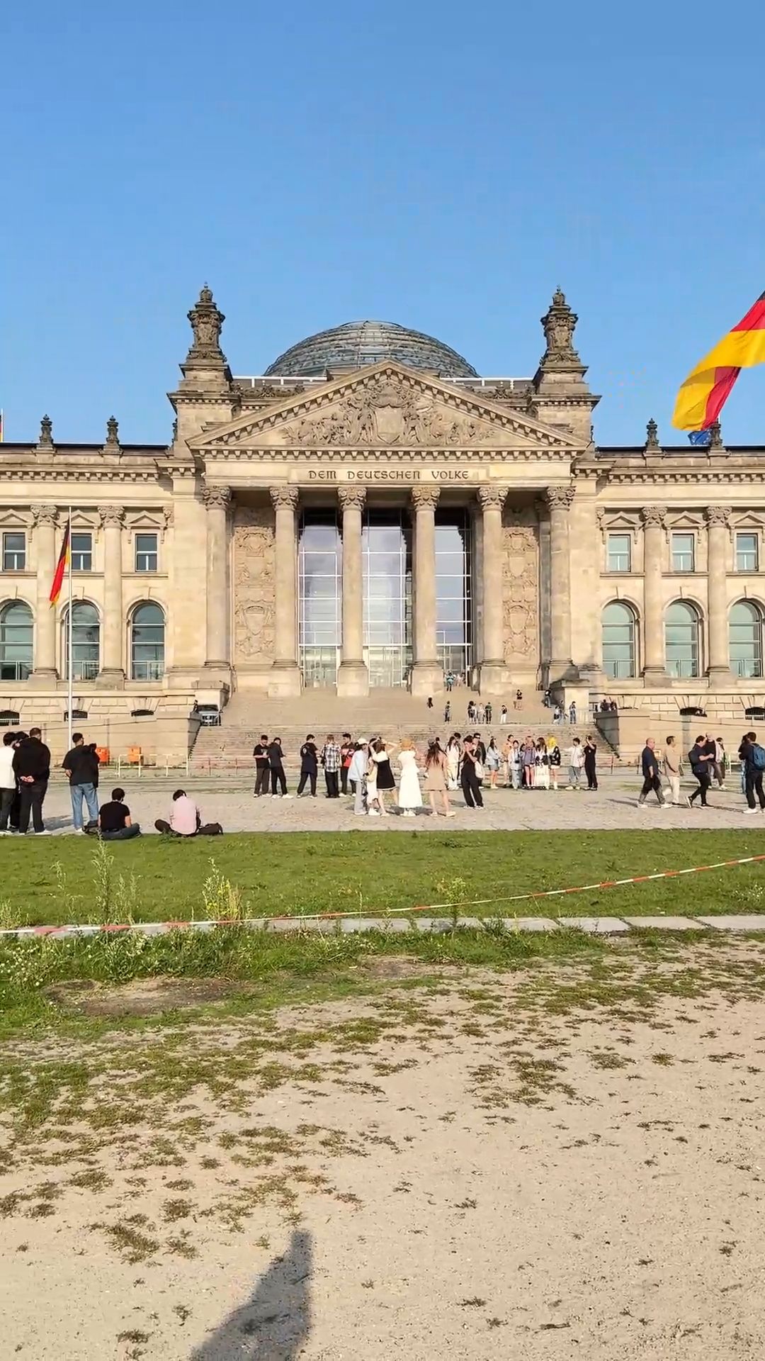 Watch Reichstag Building From the Outside