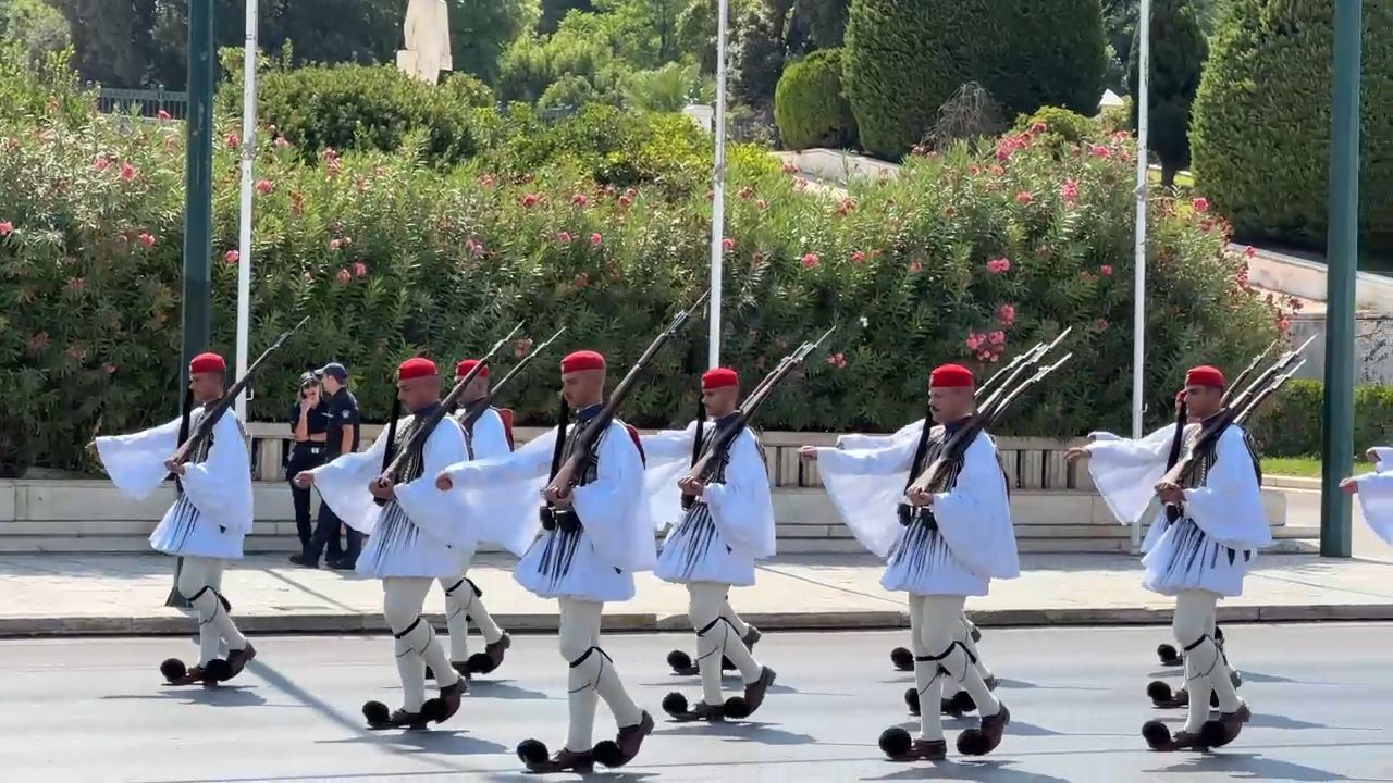 March of Soldiers at Syntagma Square