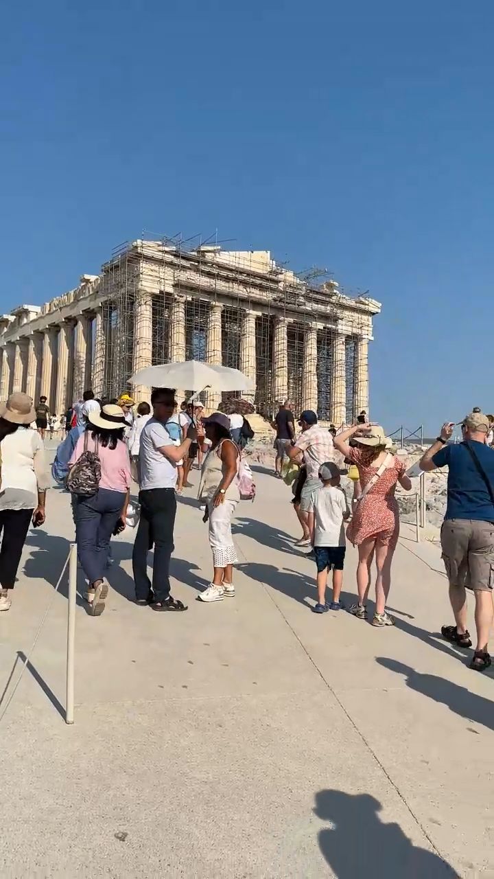 Step into Acropolis