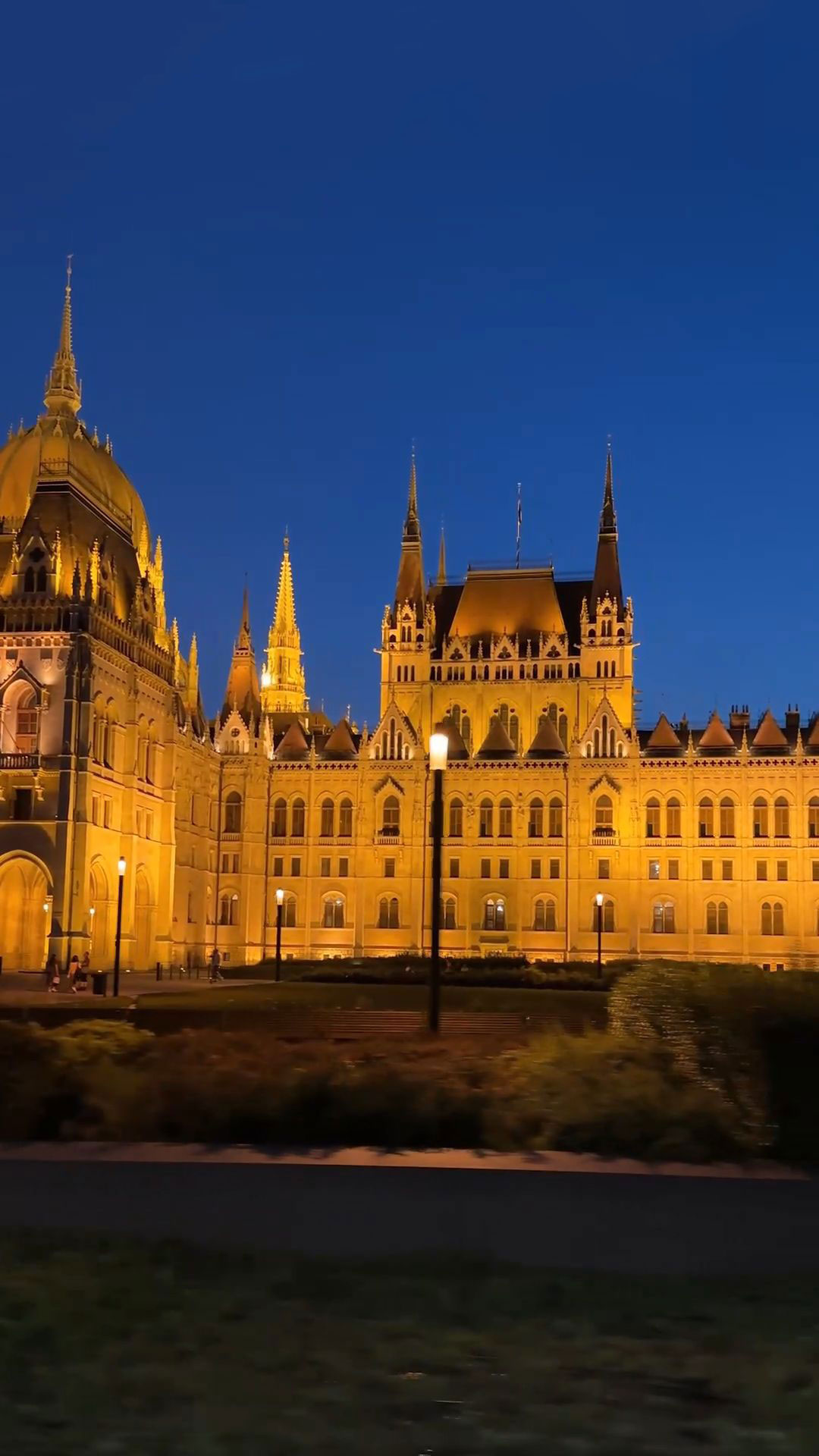 Night Scene of Hungarian Parliament