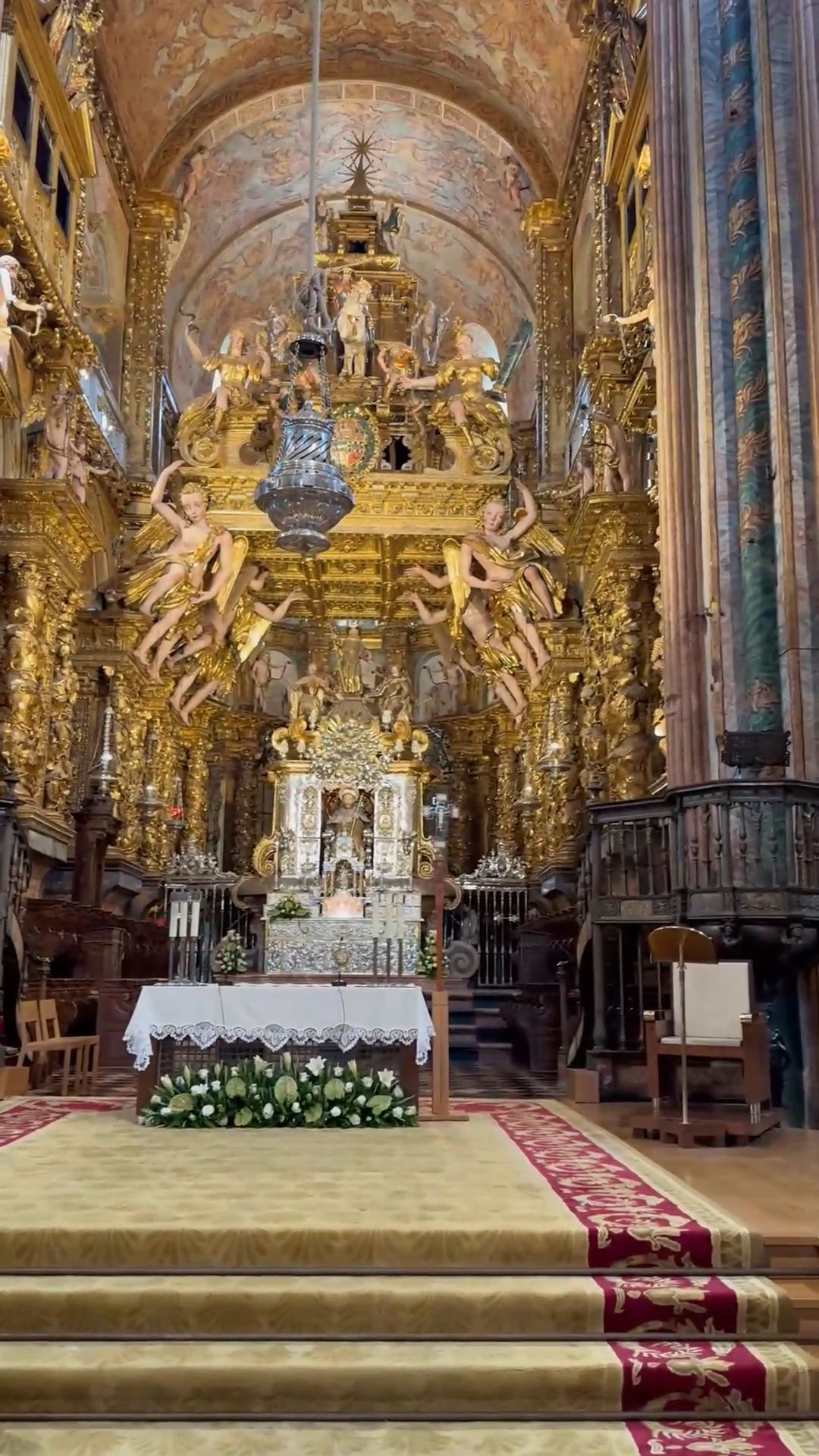 Inside the Cathedral de Santiago de Compostela